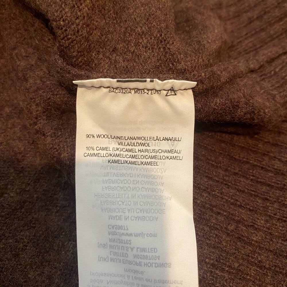 Muji sweater - Picture 6 of 6